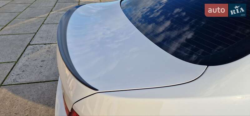 Седан BMW 5 Series 2016 в Тячеві