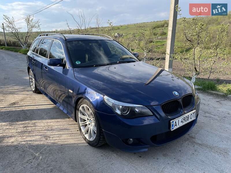 Универсал BMW 5 Series 2005 в Окнах