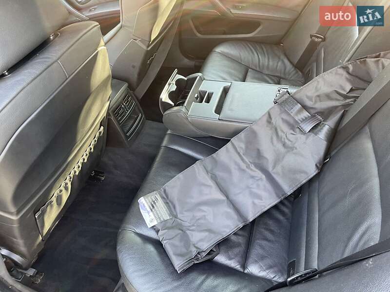 Универсал BMW 5 Series 2005 в Окнах