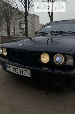 Седан BMW 5 Series 1990 в Сокале