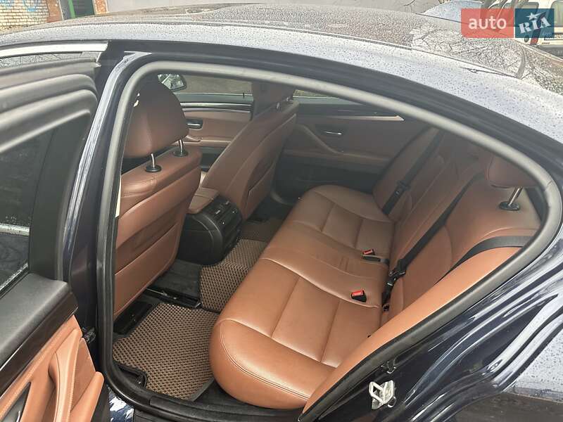 Седан BMW 5 Series 2016 в Житомире