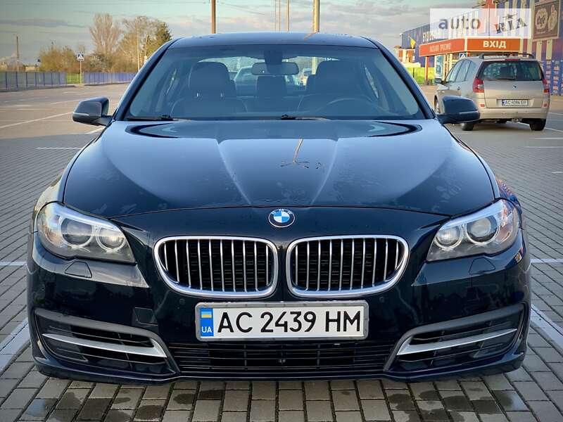 Седан BMW 5 Series 2014 в Нововолинську