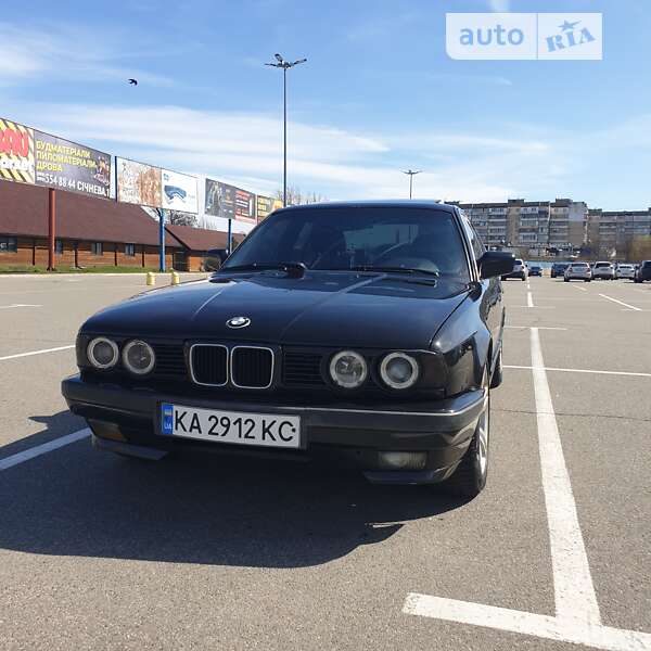 Седан BMW 5 Series 1989 в Борисполе