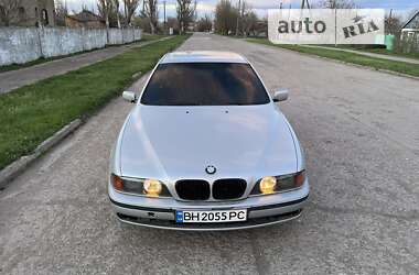 Седан BMW 5 Series 1997 в Снигиревке
