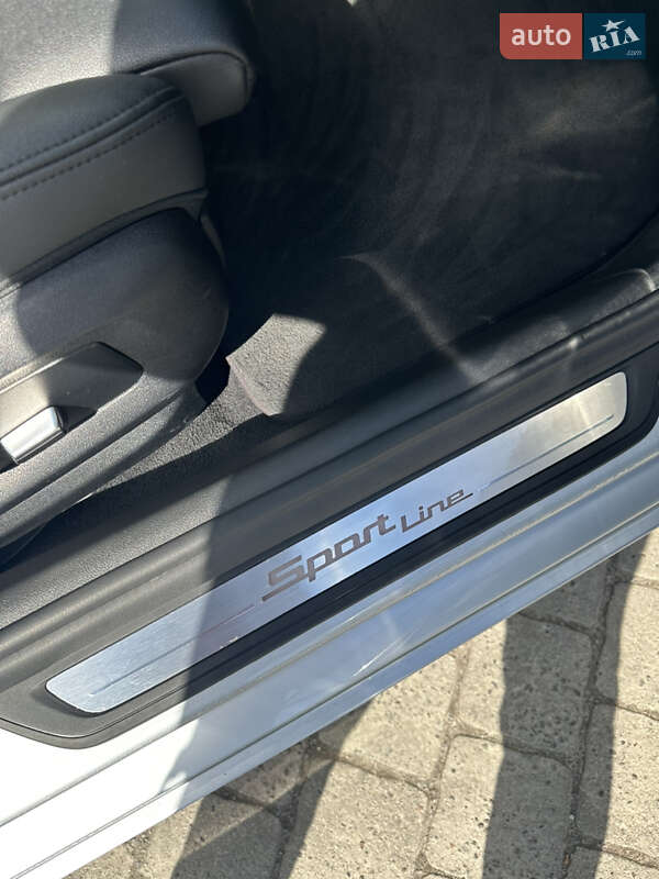 Седан BMW 5 Series 2017 в Луцке