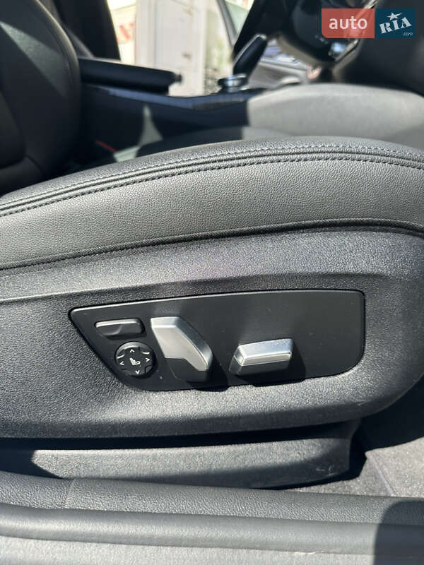 Седан BMW 5 Series 2017 в Луцке