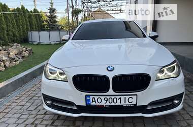 Седан BMW 5 Series 2016 в Мукачевому