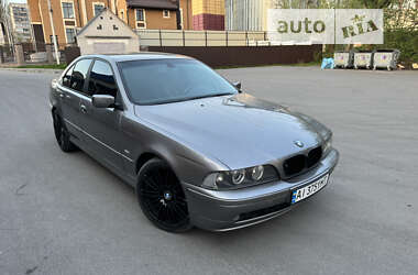 Седан BMW 5 Series 2002 в Василькові