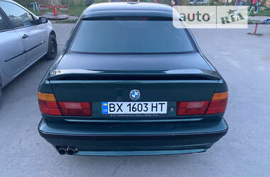 Седан BMW 5 Series 1990 в Хмельницком