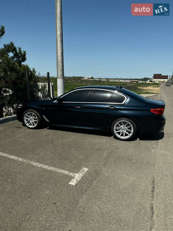 Седан BMW 5 Series 2018 в Измаиле
