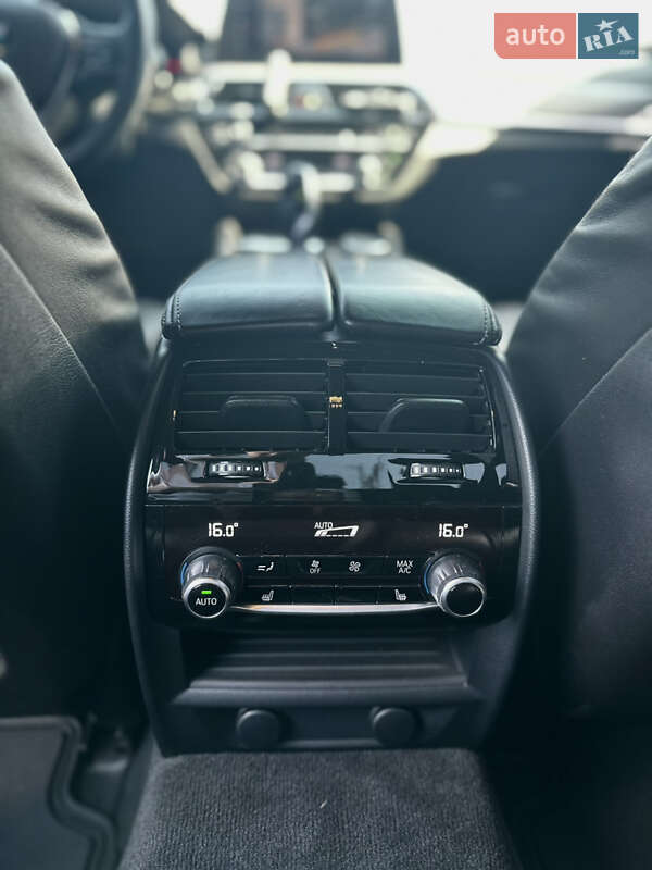 Седан BMW 5 Series 2018 в Измаиле