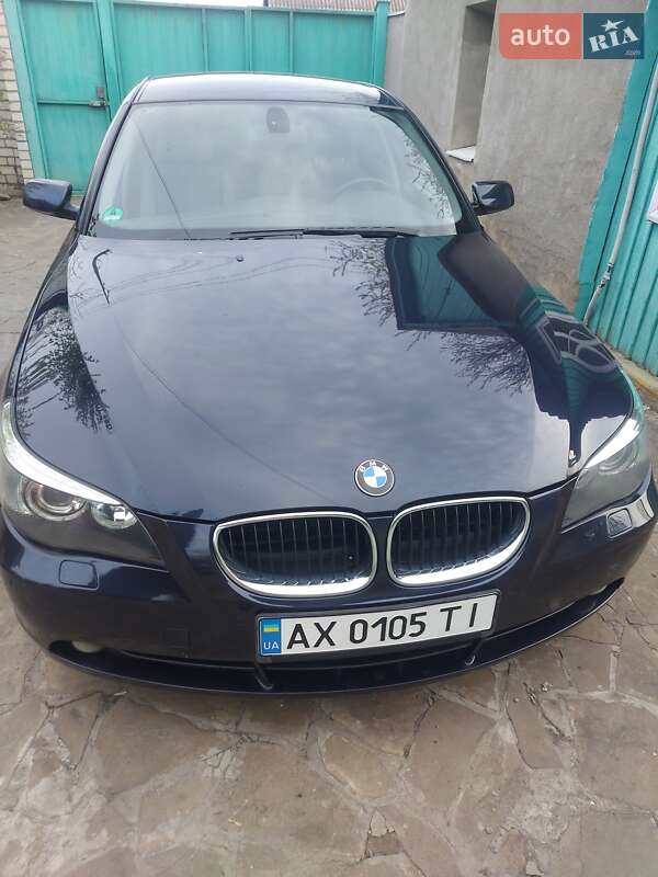 Седан BMW 5 Series 2004 в Харкові