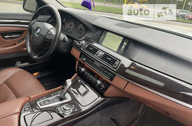 Седан BMW 5 Series 2013 в Рівному