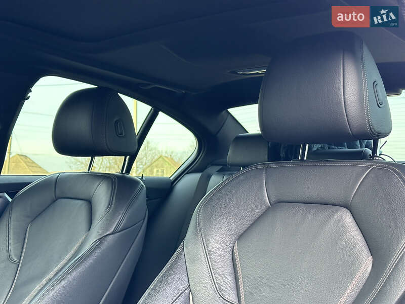 Седан BMW 5 Series 2019 в Запорожье