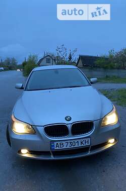 Седан BMW 5 Series 2004 в Вінниці