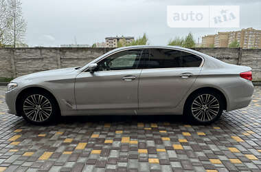 Седан BMW 5 Series 2017 в Киеве