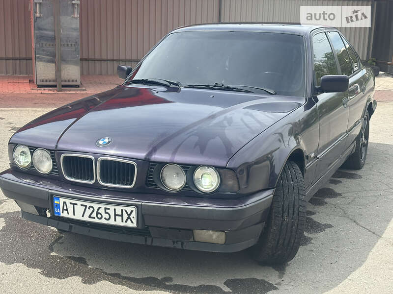 Седан BMW 5 Series 1995 в Покровске