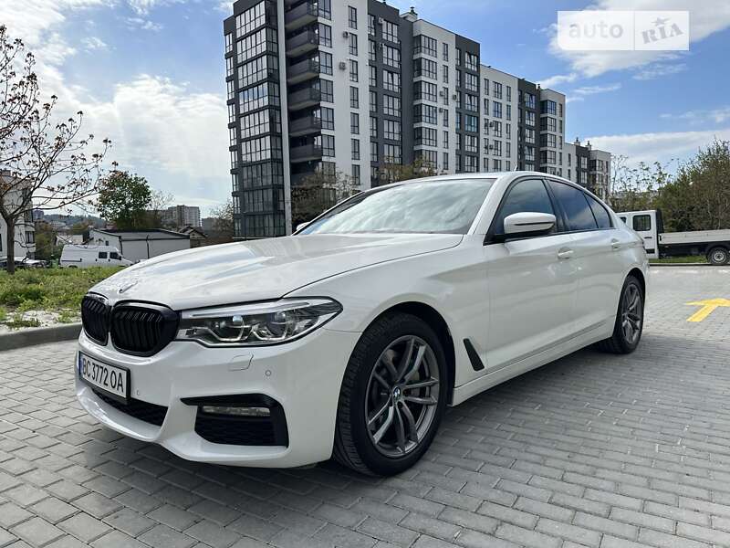 Седан BMW 5 Series 2019 в Львове