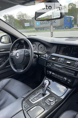 Седан BMW 5 Series 2011 в Львове