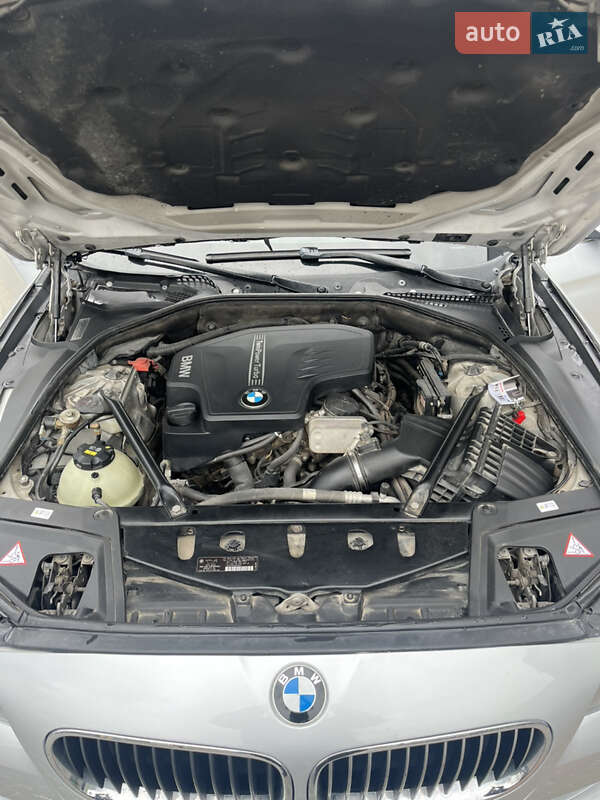 Седан BMW 5 Series 2012 в Тернополі
