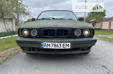 Седан BMW 5 Series 1994 в Брусилове