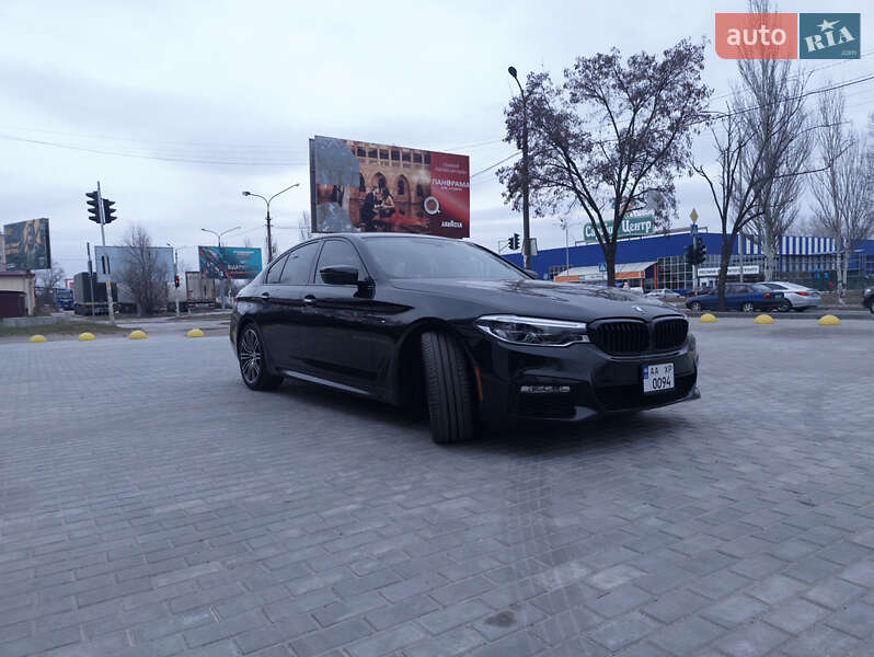 Седан BMW 5 Series 2017 в Кам'янському