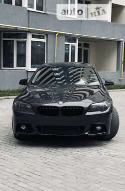 BMW 5 Series 2012