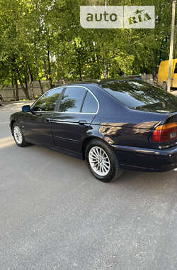 Седан BMW 5 Series 2001 в Тернополі