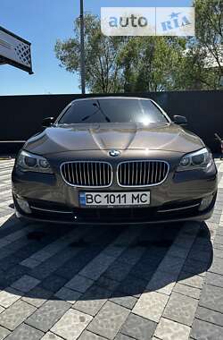 Седан BMW 5 Series 2012 в Городке