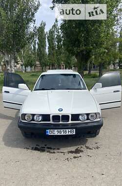 Седан BMW 5 Series 1989 в Миколаєві
