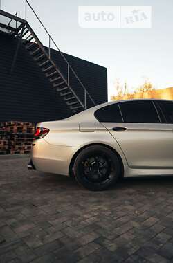 Седан BMW 5 Series 2013 в Кривому Розі