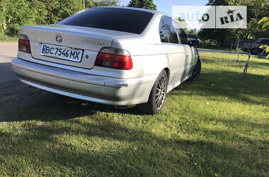 Седан BMW 5 Series 2001 в Львові