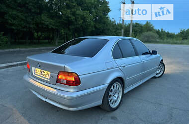 Седан BMW 5 Series 2001 в Владимир-Волынском