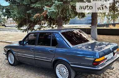 Седан BMW 5 Series 1985 в Виннице