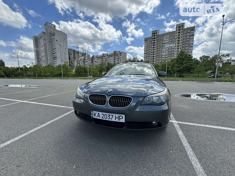 Седан BMW 5 Series 2005 в Києві