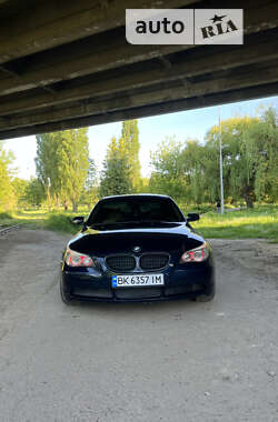 Седан BMW 5 Series 2003 в Ровно