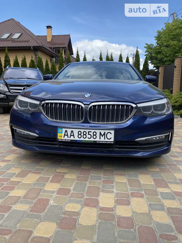 Седан BMW 5 Series 2016 в Киеве