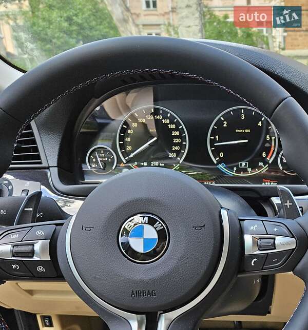Седан BMW 5 Series 2013 в Полтаві