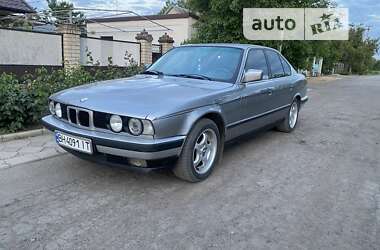 Седан BMW 5 Series 1989 в Херсоні