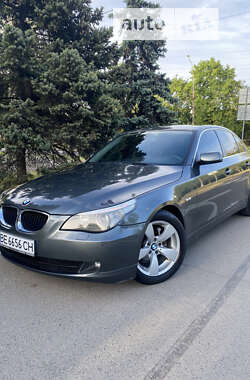 Седан BMW 5 Series 2004 в Николаеве