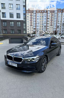 Седан BMW 5 Series 2018 в Львове