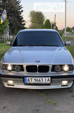 Седан BMW 5 Series 1991 в Калуше