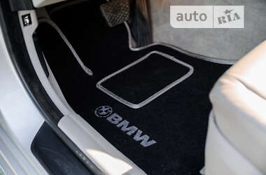 Седан BMW 5 Series 2012 в Дубно