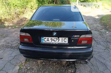Седан BMW 5 Series 2001 в Каменке
