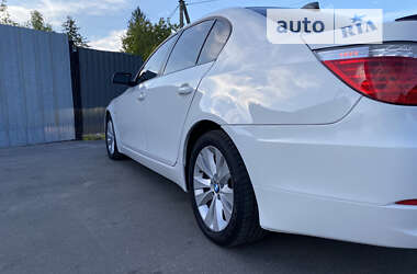 Седан BMW 5 Series 2009 в Умани