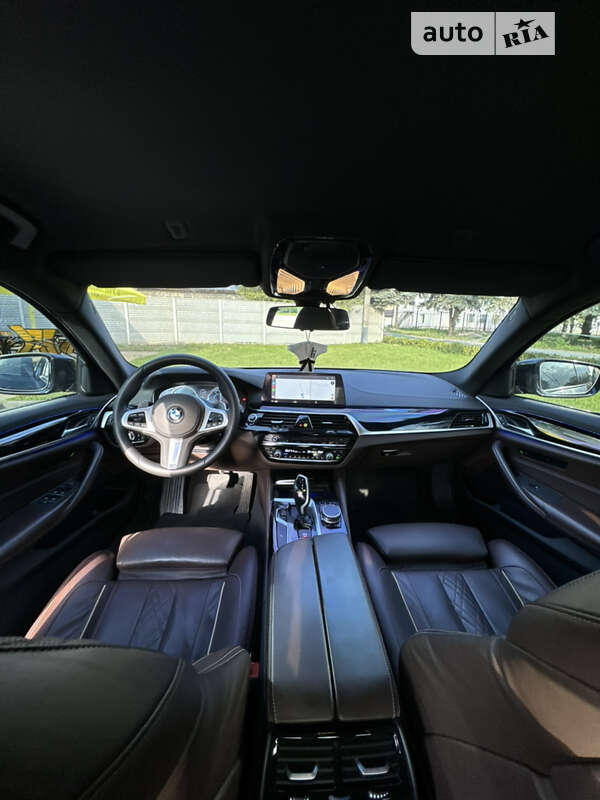 Седан BMW 5 Series 2018 в Виннице