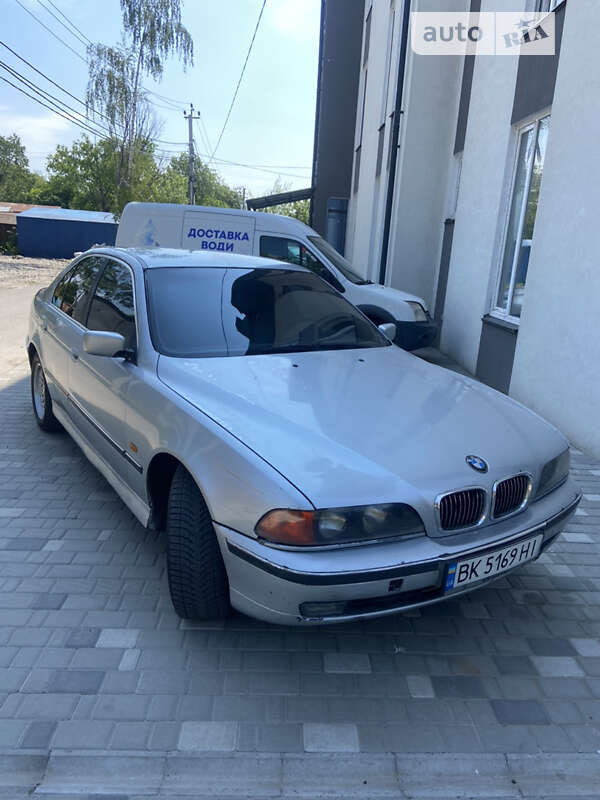 Седан BMW 5 Series 1996 в Борисполе