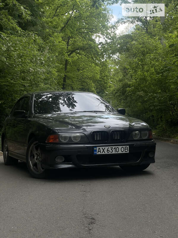 Седан BMW 5 Series 1998 в Харкові