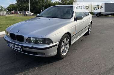 Седан BMW 5 Series 2000 в Полтаве