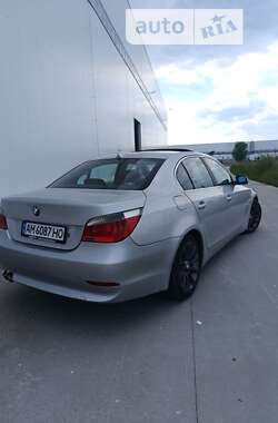 Седан BMW 5 Series 2003 в Коростені